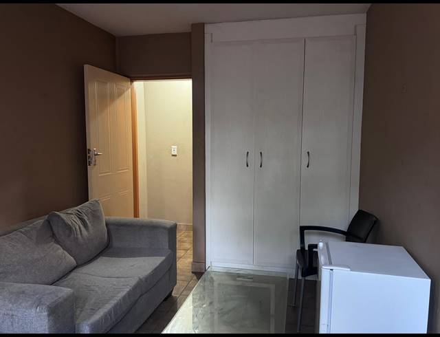 3 BEDROOM FLAT TO LET IN HATFIELD